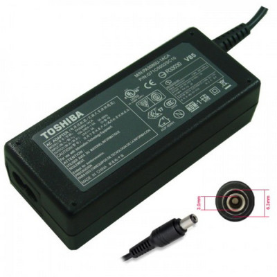 Блок живлення (зарядка) Toshiba 15V 3A 45W 6.3mm*3.0mm б/в