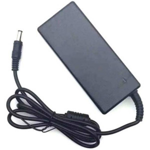 18V 2.5A 45W 5.5mm*2.5mm б/в